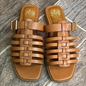 Like New Vince Camuto Lemenda Sandal, size 7.5
